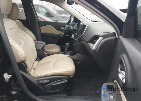 2017 Jeep Cherokee Limited 4X4 z USA, uszkodzony, nr VIN 1C4PJMDB2HW557466